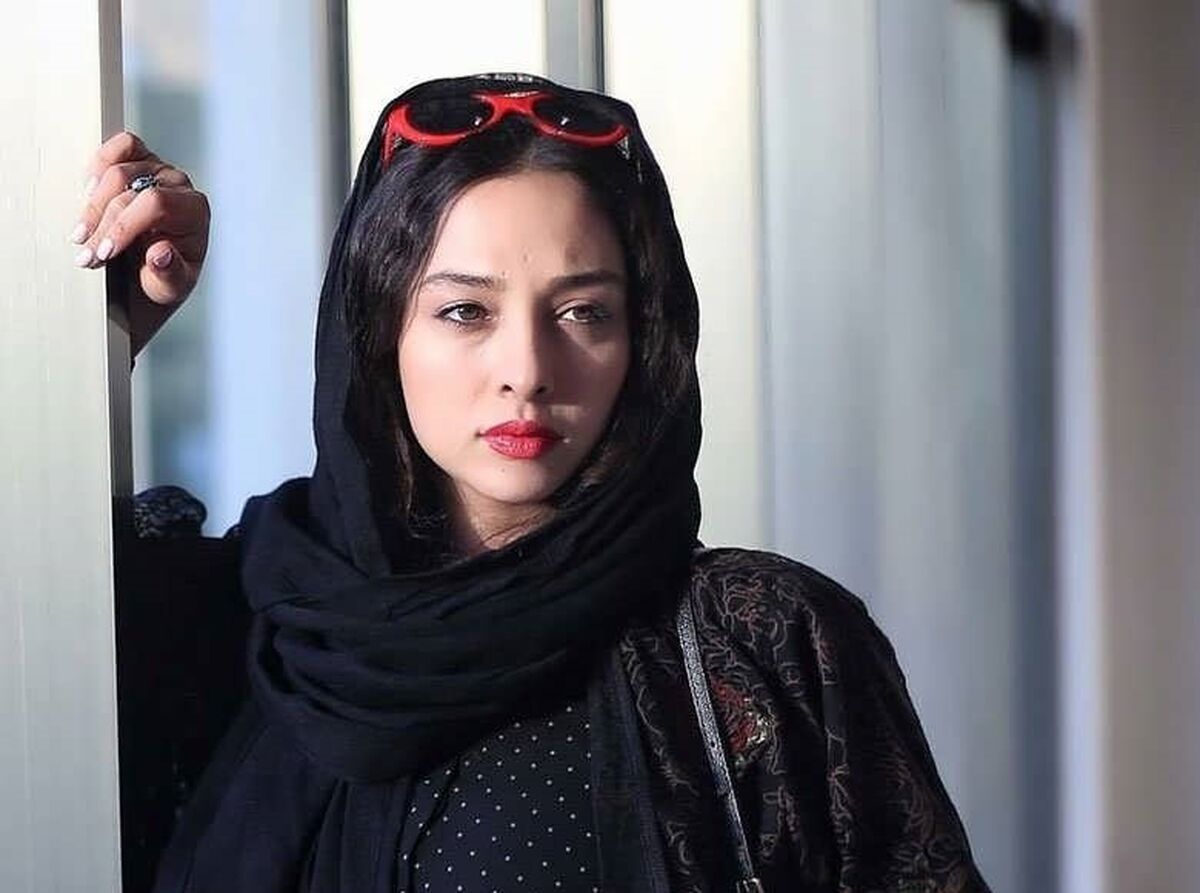پوستر آناهیتا درگاهی در میخواهم زنده بمانم + عکس