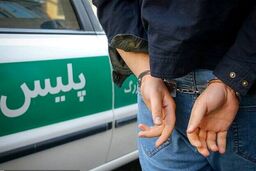 تیراندازی مرد آبادانی با اسلحه وسط خیابان 
