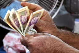 خبر غافلگیر کننده دولت درباره حقوق کارگران | سبد معیشتی برای این کارگران | تعیین حقوق کارگران برای سال جدید