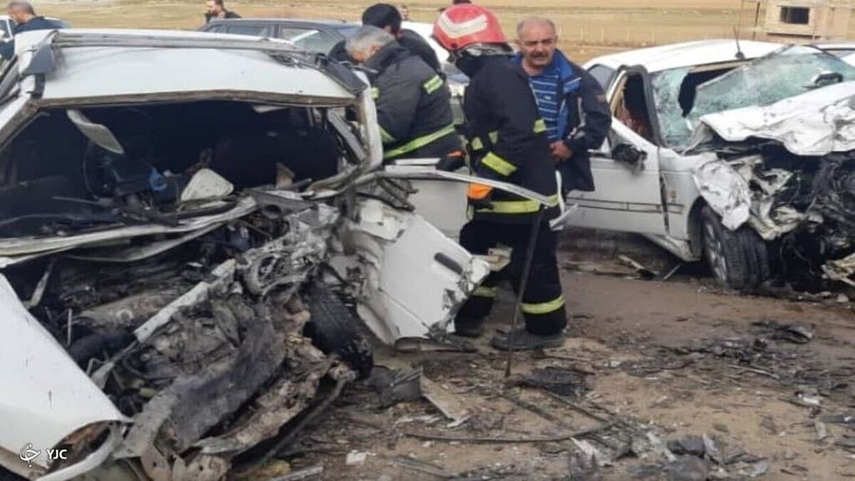 دو مرد بیچاره در بر اثر تصادف زنده زنده آتش گرفتند | داستان تلخ زنده زنده سوختن 2 مرد در پژو 405 + جزئیات