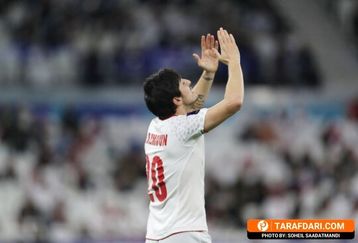 تصاویری از لحظه شادی دیدنی سردار آزمون بعد از گلزنی | قیچی برگردان تماشایی سردار را ببینید