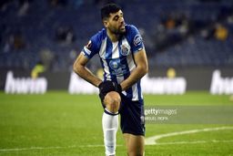 تکرار هیس جنجالی مهدی طارمی این بار در جشن قهرمانی پورتو