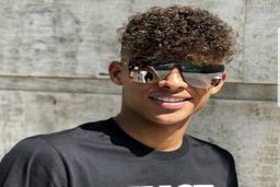 مهدی قایدی شیک و با کلاس در یک روز برفی +عکس