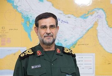 دریادار تنگسیری: نقشه های دشمن با شکست مواجه شد!