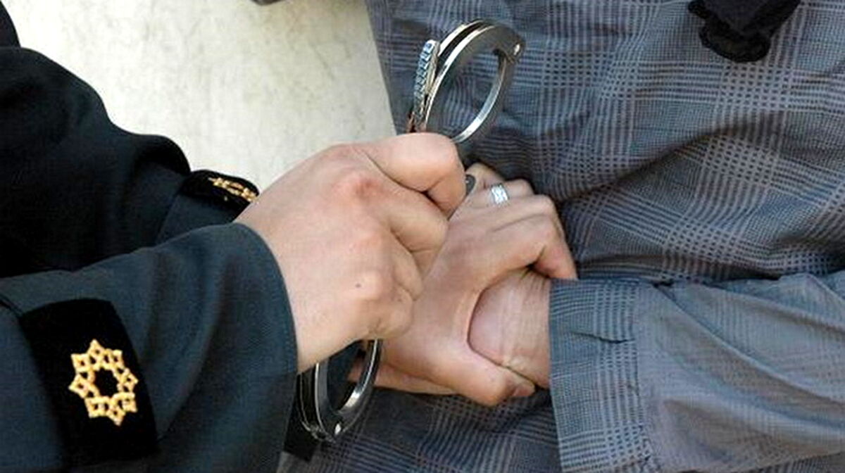 دستگیری 5 مردی که به دنبال گنج بودند