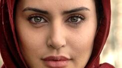 کیف میلیاردی با طرح عجیب و غریب الناز شاکردوست جنجالی شد | الناز شاکردوست برای متفاوت بودن شورش را در آورد | الناز شاکردوست برای این تیپ چقدر هزینه کرد؟ +عکس جنجالی