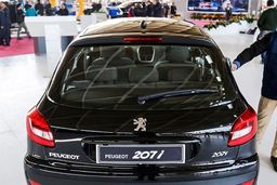 صعود قیمت ۱۰ خودروی پرفروش بازار | پژو ۲۰۷ با بیشترین افزایش قیمت