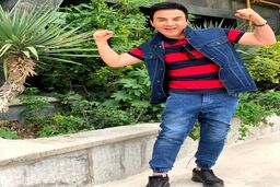 عمو پورنگ مادرش را سرکار می‌گذارد +فیلم دیدنی واکنش جالب مادر  
