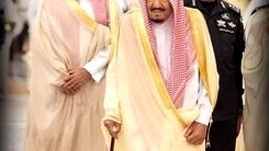 استقبال متفاوت ولیعهد سعودی از نخست وزیر عراق | بن سلمان پشت فرمان خودرو +فیلم