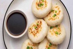 اگر به گلوتن حساس هستید این کیک را از دست ندهید!‌ | کیک برنج برای رژیمی ها+ طرز تهیه رایس کیک
