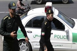 تصاویر هولناک زورگیرانی که به زن باردار حمله کردند | اظهارات تلخ زن باردار: همسایه‌ها می‌دیدند اما کمکم نکردند! +فیلم  