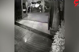 لحظه هولناک خفتگیری 4 شیطان از یک زن در پارکینگ+فیلم