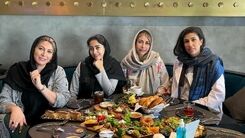 سفره هفت سین فریبا نادری در خانه لاکچری اش/فریبا نادری برای سفره هفت سین چقدر هزینه کرد!؟ +عکس