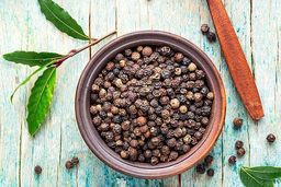 با این ادویه خوشمزه جوان بمانید | خواص بی نظیر ادویه ضد پیری را بشناسید