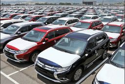 واردات خودرو تا دو هفته آینده