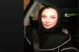 سلفی آسانسوری جدید صبا راد/وقتی خانم بازیگر با آسانسور خانه لاکچری اش کلاس می گذارد!