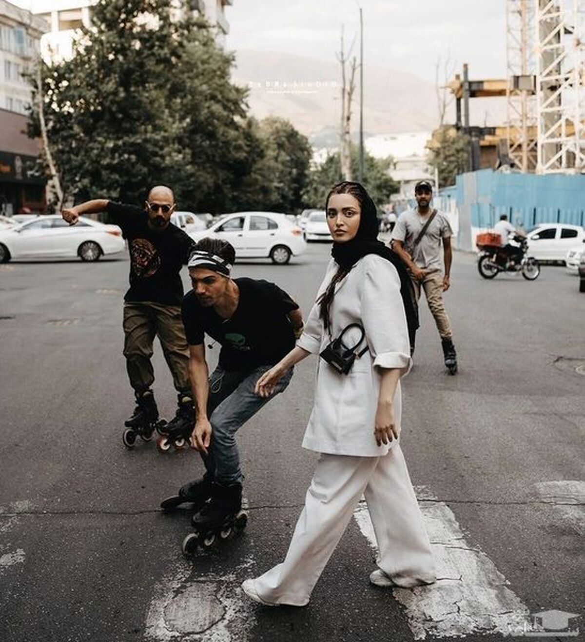 شغل دوم بهنوش طباطبایی بعد از طلاق از مهدی پاکدل/بهنوش طباطبایی پست دولتی گرفت؟ +عکس اولین روزکاری