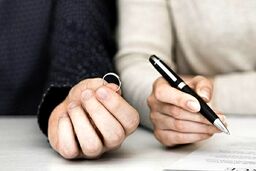 بررسی و معرفی بهترین وکیل در کرج با سابقه بالا