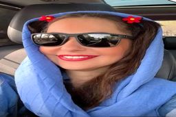 نفیسه روشن به لندن مهاجرت کرد | شغل پردرآمد نفیسه روشن در انگلیس +عکس نفیسه روشن در خیابان های لندن