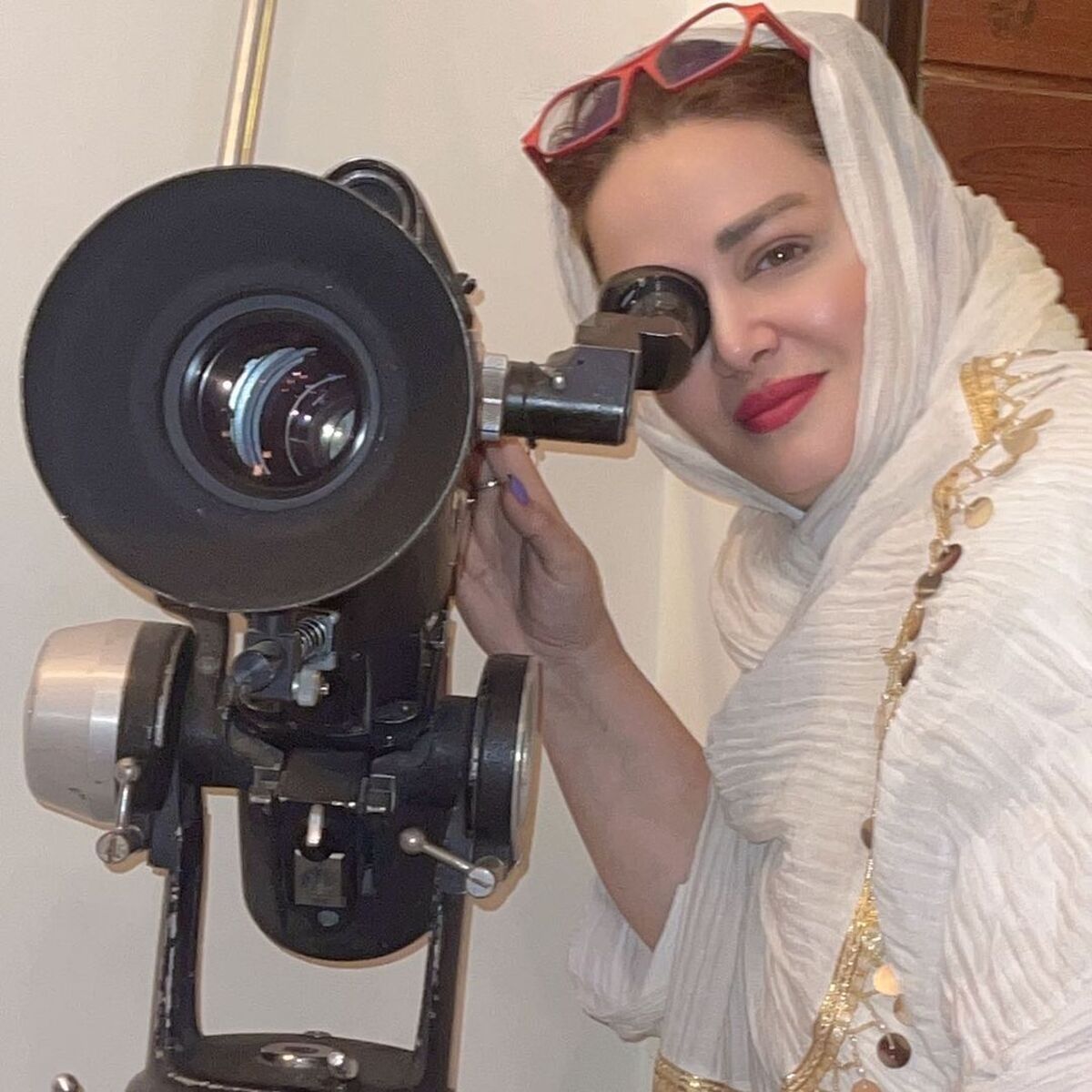 زندگینامه بهاره رهنما 