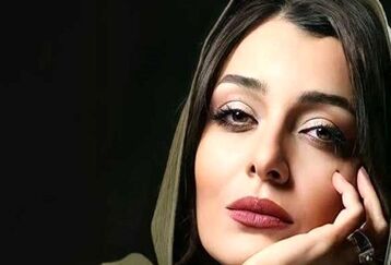 مهمانی دادن ساره بیات در رستوران گرانقیمت | فامیل ساره بیات بازیگر معروف سینما است +عکس