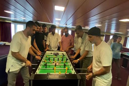  شکست تحقیرآمیز مهدی طارمی در فوتبالدستی +فیلم