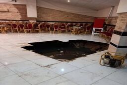 سریال پایتخت به واقعیت منجر شد/تو گیلان حین عروسی قسمت زنان زمین نشست کرده و رفتن توش +فیلم وعکس