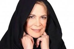 تصویر جگرسوز از سنگ قبر بیتا فرهی | شعر مورد علاقه‌ بیتا فرهی روی سنگ مزارش + عکس