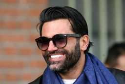 سلفی جالب علیرضا نیکبخت و مادرش | مادر  جوان علیرضا نیکبخت همه را شوکه کرد +عکس