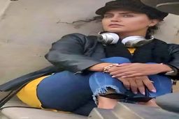 الناز شاکردوست پای دیگ نذری با پوشش متفاوت | تیپ مشکی شیک الناز شاکردوست +عکس