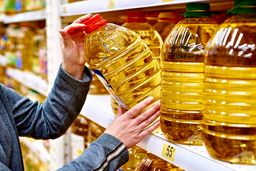 پرداخت یارانه به تولیدکنندگان/روغن ارزان می شود؟