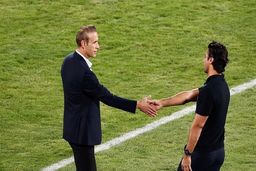 انتظار فرهاد مجیدی و یحیی گل محمدی در آستانه جام+ جزئیات بیشتر 