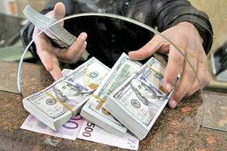 سیر صعودی قیمت ارز در صرافی‌ها