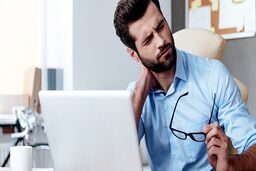  راهکارهای ساده برای درمان خشکی گردن 