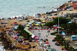 عیدی رئیس جمهور برای همه خانوارها برای نوروز |  شارژ کارت سفر ۳۰ میلیون تومانی به هر خانوار 