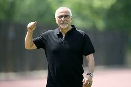 اصغر حاجیلو داغدار شد!