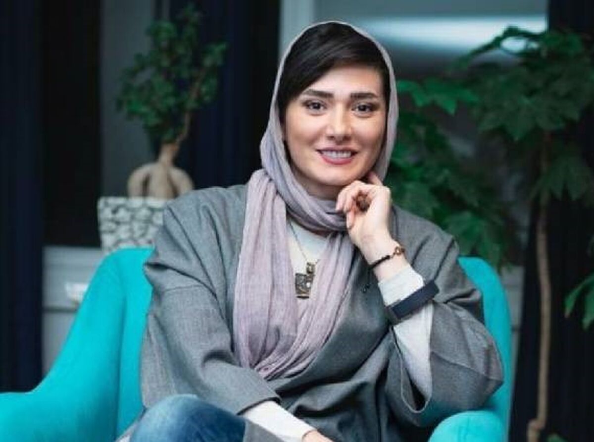 مینا وحید بازیگر تئاتر شد