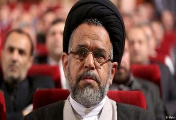 وزیر اطلاعات عزادار شد