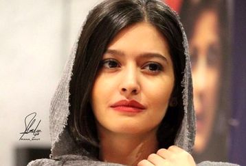 استعداد فوق العاده پردیس احمدیه در نواختن سنتور | ویدئو جدید پردیس احمدیه کولاک کرد + فیلم