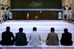 محفل انس با قرآن کریم در حضور رهبر انقلاب +عکس