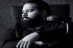 اجرای احساسی آهنگ «تولدت مبارک» رضا صادقی برای سالروز تولد علی انصاریان+فیلم