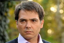 ژست عاشقانه کوروش تهامی و همسر دومش | چهره کوروش تهامی چقدر تغییر کرده ! +عکس 