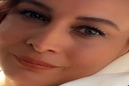 زندگینامه مریم کاویانی