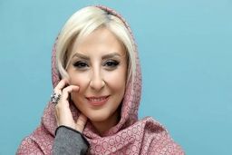 جشن تولد لاکچری مرجانه گلچین در باغ با تم صورتی | ژست های دخترونه مرجانه گلچبن در این سن و سال + فیلم