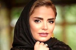 سپیده خداوردی با استایل عجیب در حال نوازندگی | شلوار خانم بازیگر سوژه شد!+عکس