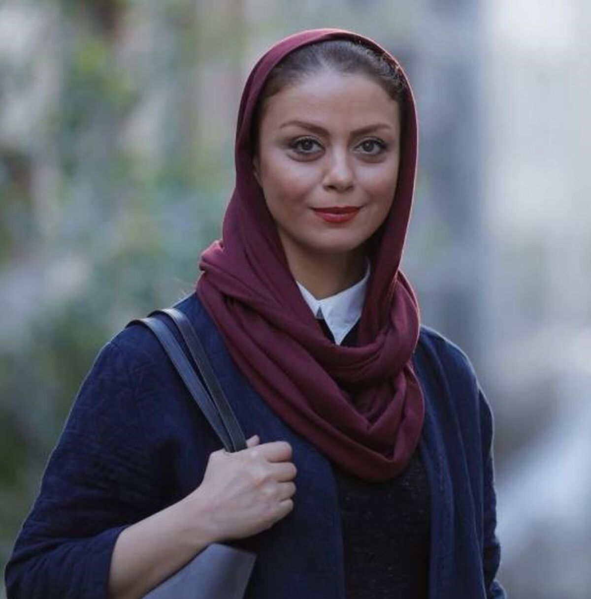 تیپ خفن شبنم فرشادجو و خانواده اش در خارج از کشور+عکس دیده نشده 