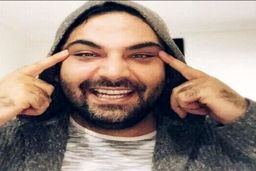 عکسی از احسان علیخانی در زلزله خوی که دست به دست می چرخد | کار زیبای سلبریتی‌های سرشناس برای همدردی با زلزله‌زدگان +عکس