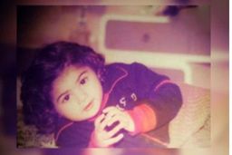 این فسقلی گوگولی مگولی کدام بازیگر معروف خفن سینماست؟ | باورتان نمی شود! + عکس