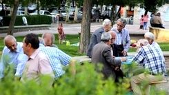 خبر غافلگیر کننده برای بازنشستگان | افزایش حقوق بازنشستگان در فروردین ماه | واریزی ۱۰ میلیون تومانی با همسان سازی  حقوق ها اعمال می شود