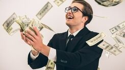 متولدین این ماه ها در سال 2024 ثروتمند می شوند | سال نوی میلادی از نظر مالی برای کدام ماه ها پر سود تره ؟